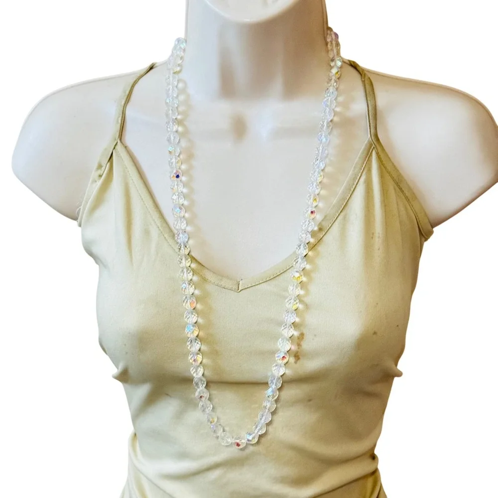 VTG Glitzy Necklace‎ Aurora Borealis Crystal beads Faceted colorful beaded 32